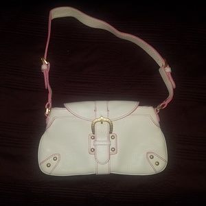 Dooney &Bourke mini purse